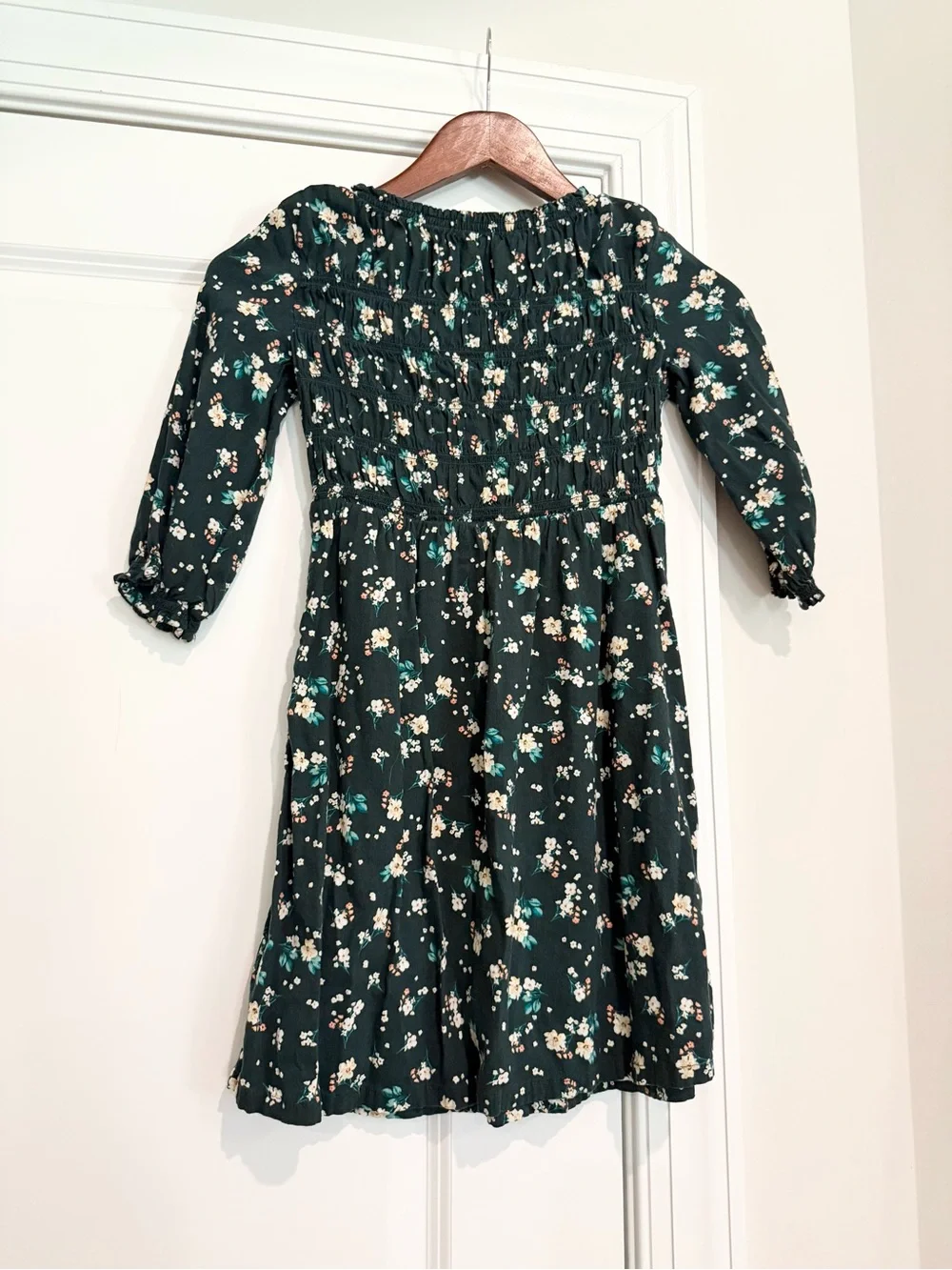 NWOT Old Navy Girl’s Dark Green Floral Long Sleeve Dress